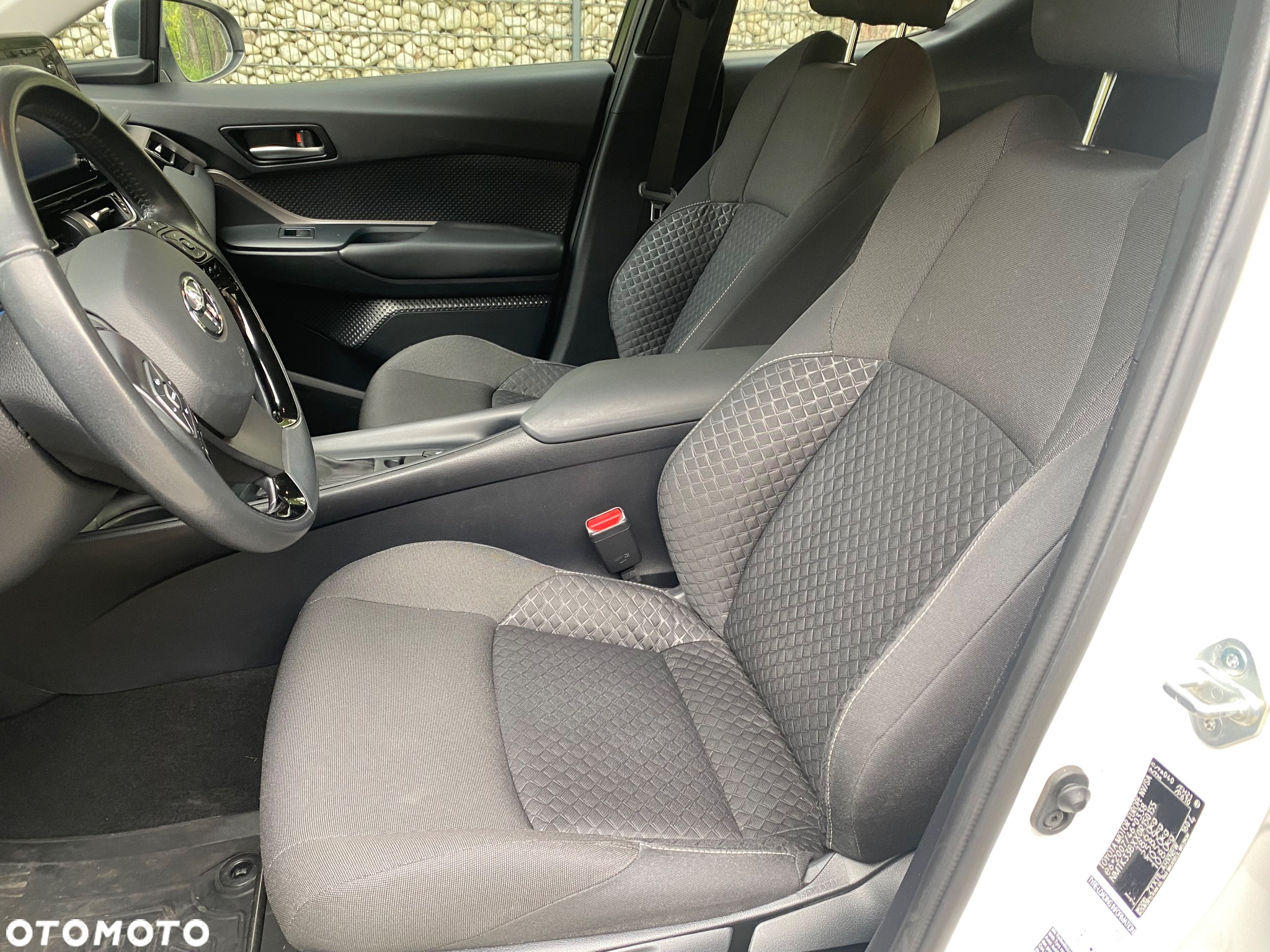 Toyota C-HR 1.8 Hybrid GPF Comfort - 11