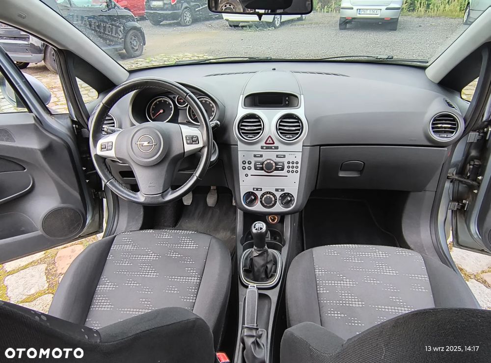 Opel Corsa 1.2 16V Enjoy - 5