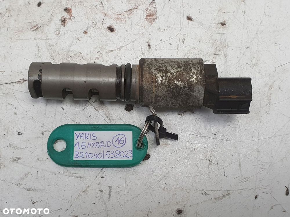 Toyota Yaris III 1.5 H HYBRID ZAWÓR FAZ ROZRZĄDU czujnik 321040538023 - 1