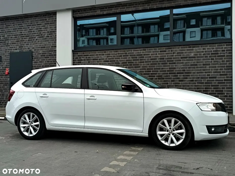 Skoda RAPID 1.2 TSI Active - 7