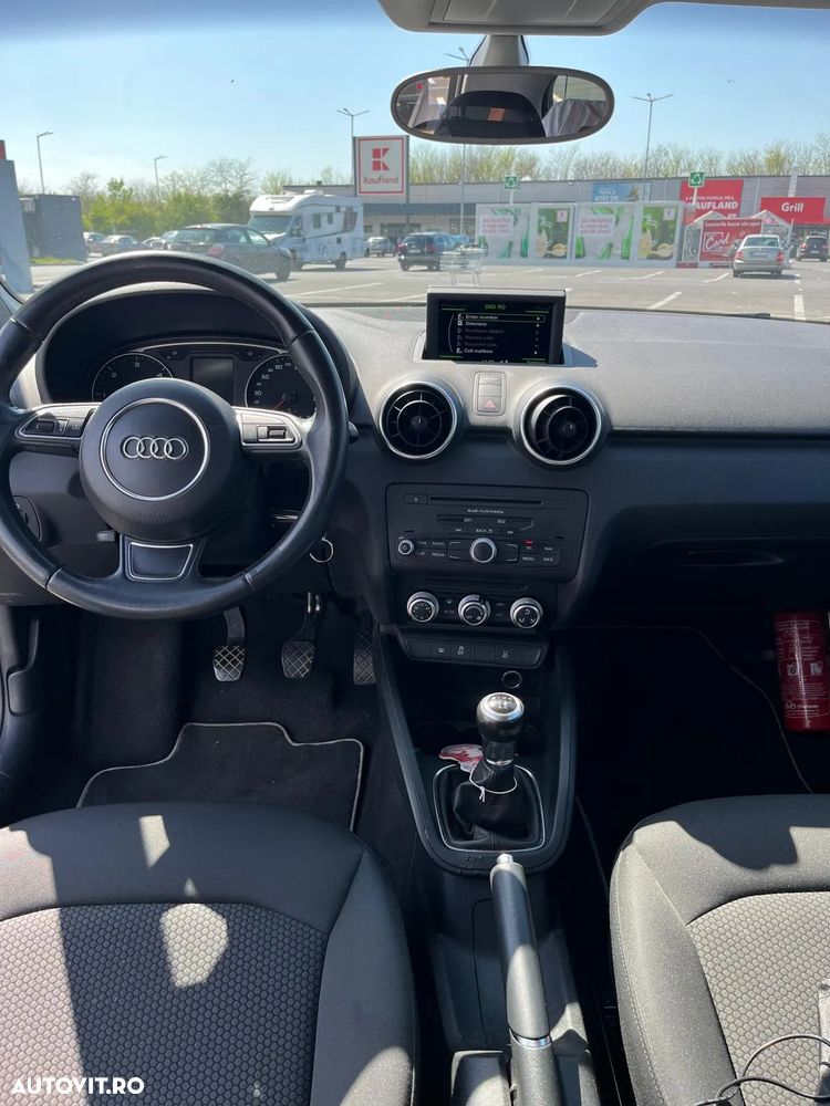 Audi A1 Sportback 1.6 TDI Design - 6