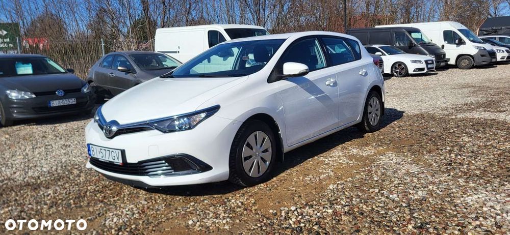 Toyota Auris - 3