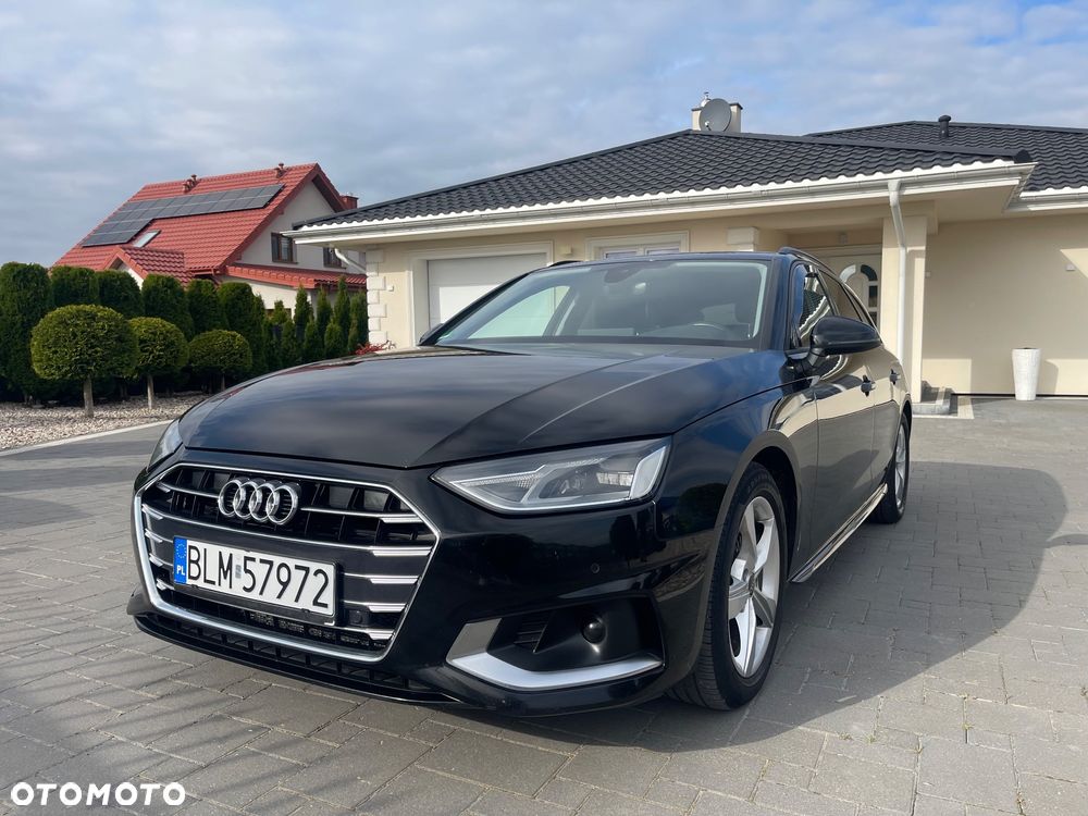 Audi A4 - 1