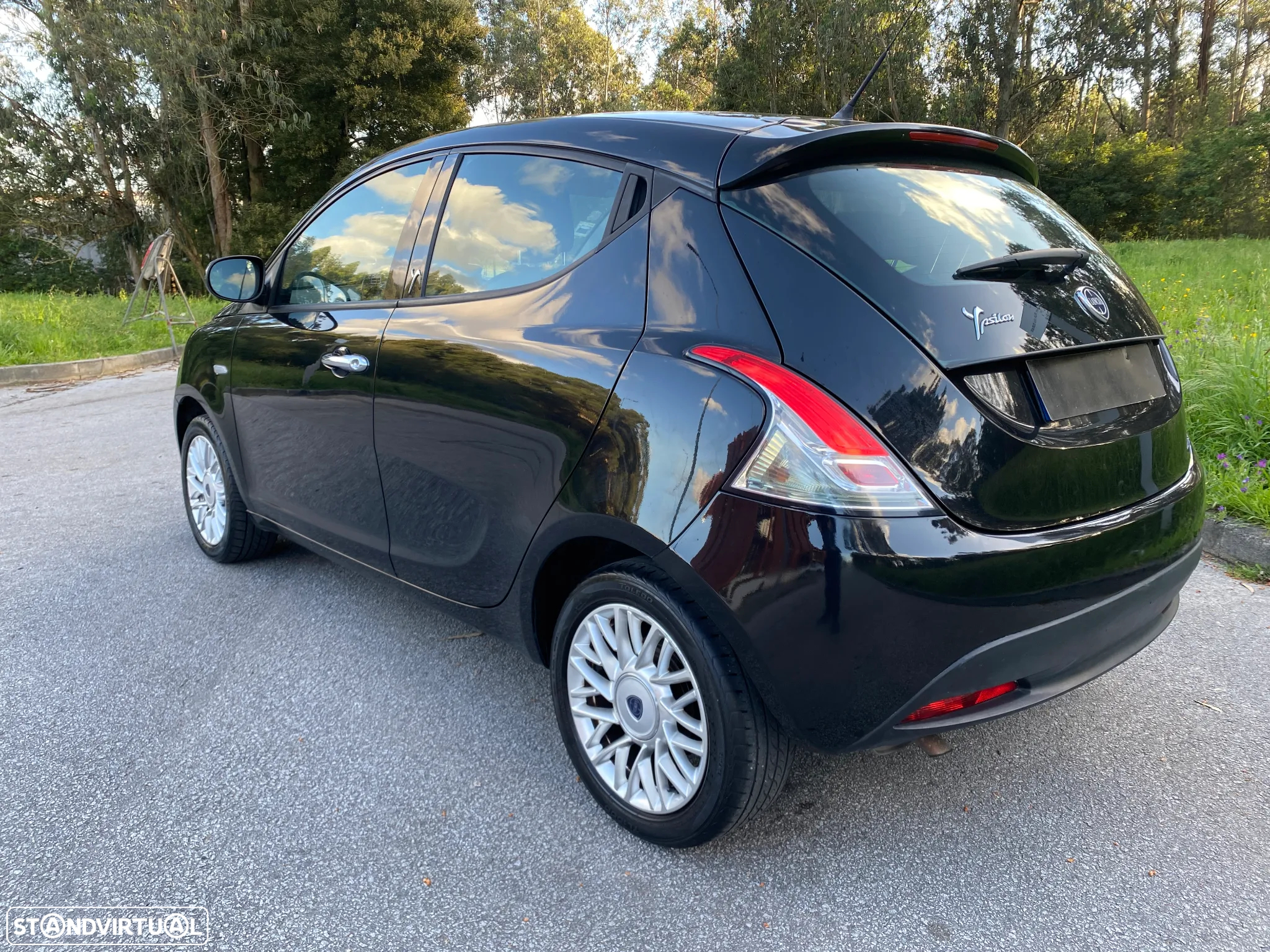 Lancia Ypsilon 1.2 S&S Fashion - 23