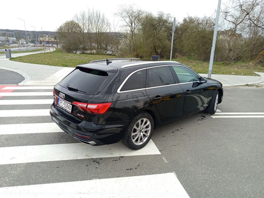 Audi A4 Avant 35 TDI S tronic - 4