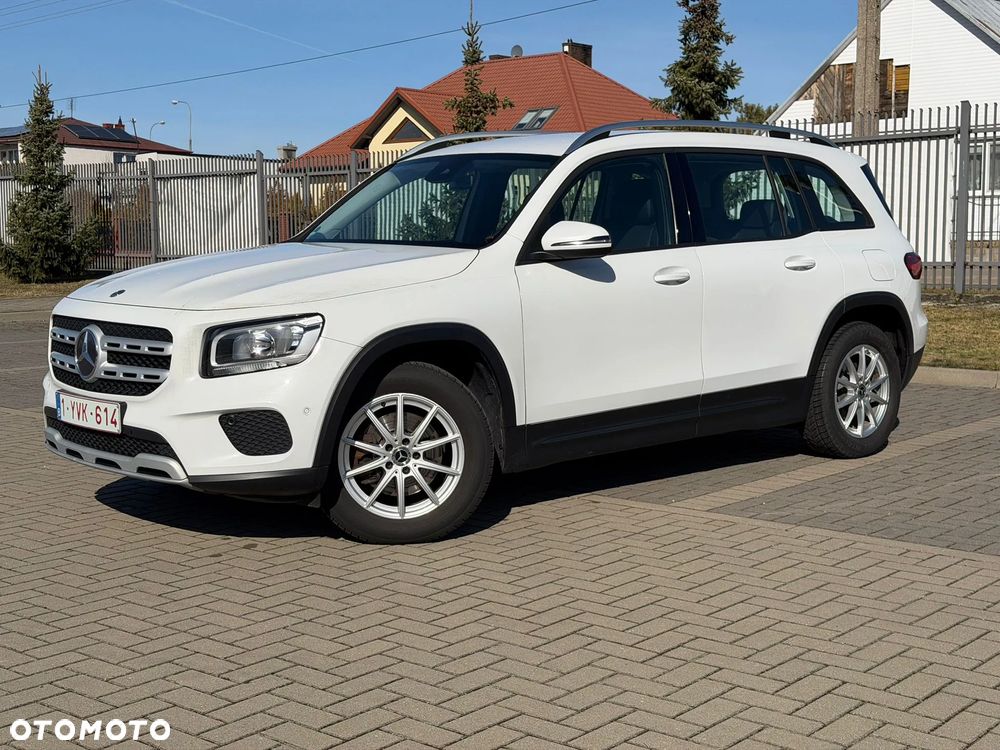 Mercedes-Benz GLB - 8
