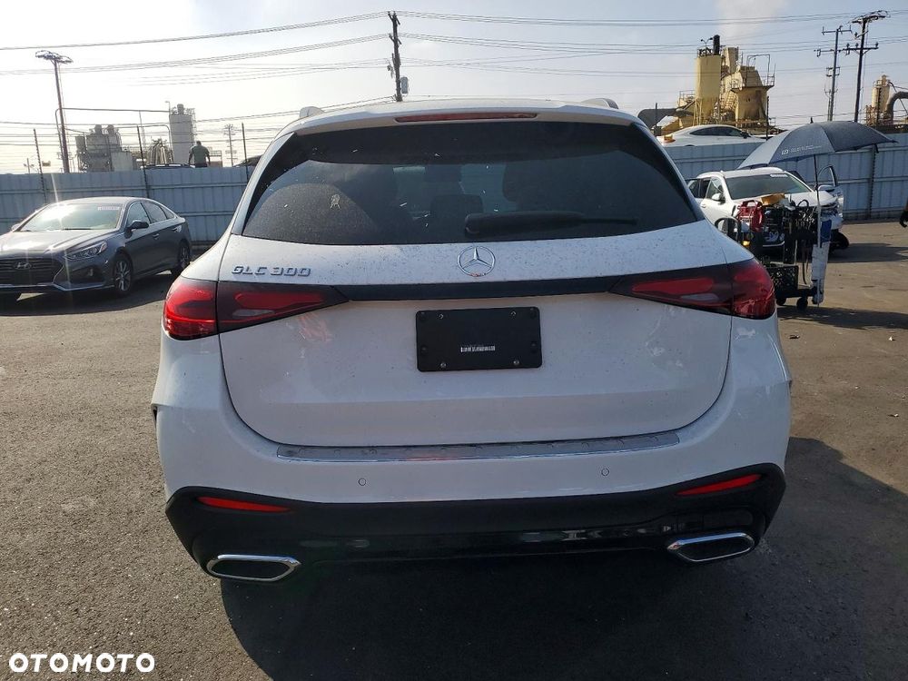 Mercedes-Benz GLC 300 mHEV 4-Matic AMG Line - 8