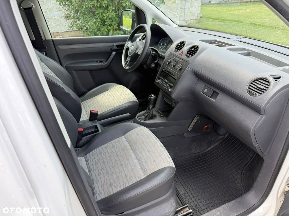 Volkswagen Caddy - 11