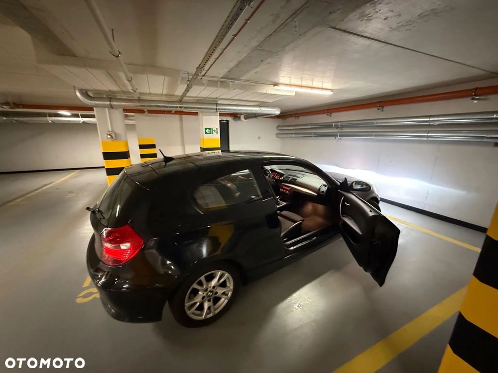 BMW Seria 1 120d DPF Edition Sport - 3