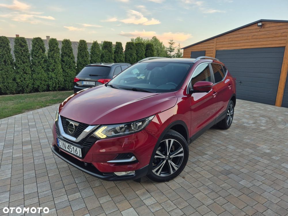 Nissan Qashqai 1.6 DIG-T N-Connecta - 1