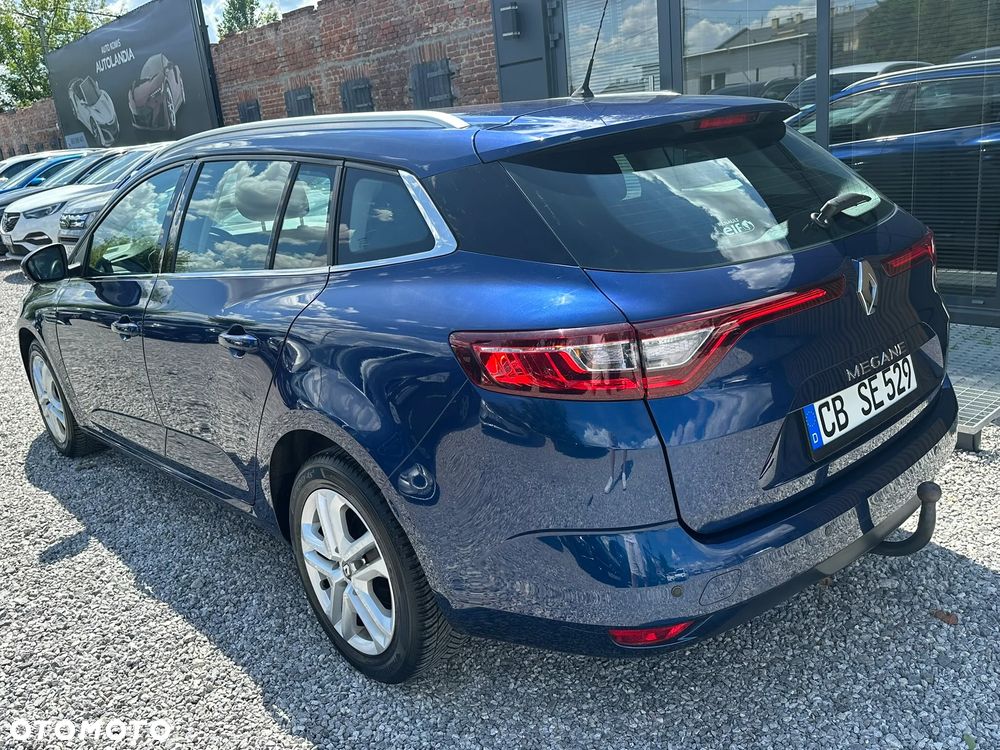 Renault Megane ENERGY TCe 100 EXPERIENCE - 8