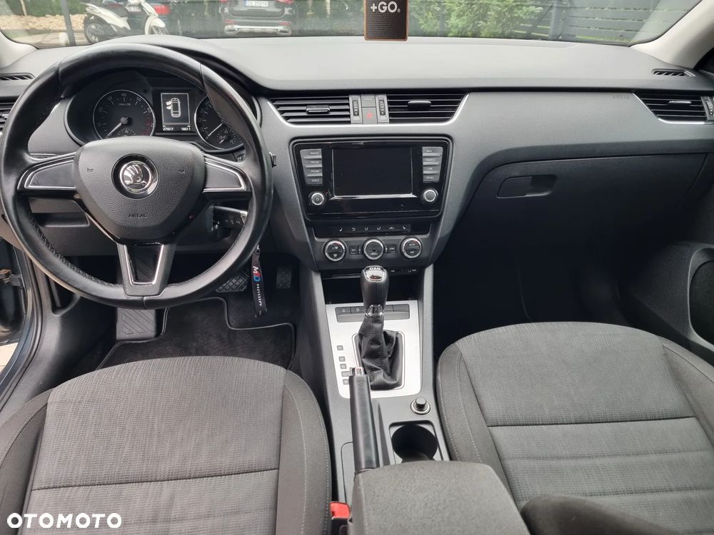Skoda Octavia 1.4 TSI Ambition DSG - 8