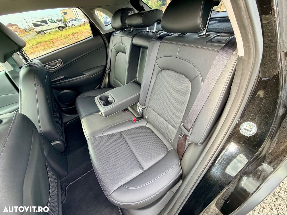 Hyundai KONA Premium - 7
