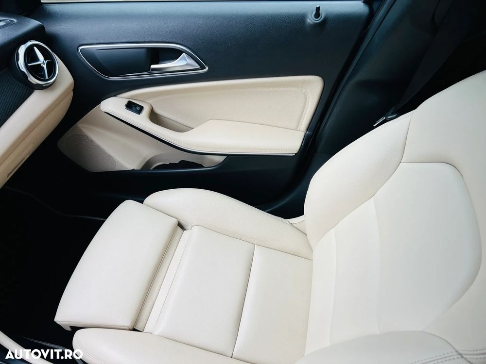 Mercedes-Benz GLA 200 d 4MATIC Aut. - 20