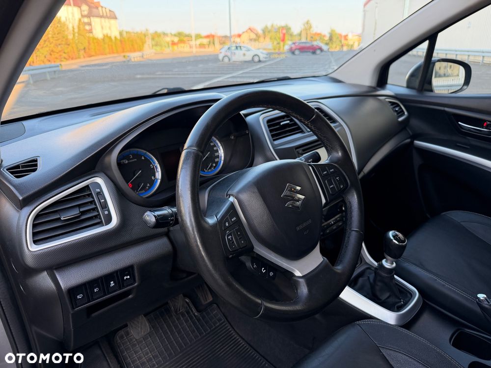 Suzuki SX4 S-Cross - 18