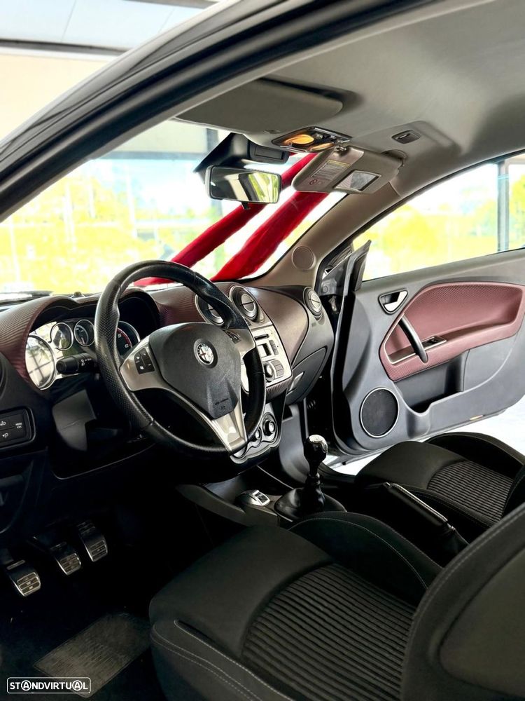 Alfa Romeo MiTo 1.3 JTD Progression — fotografia 13
