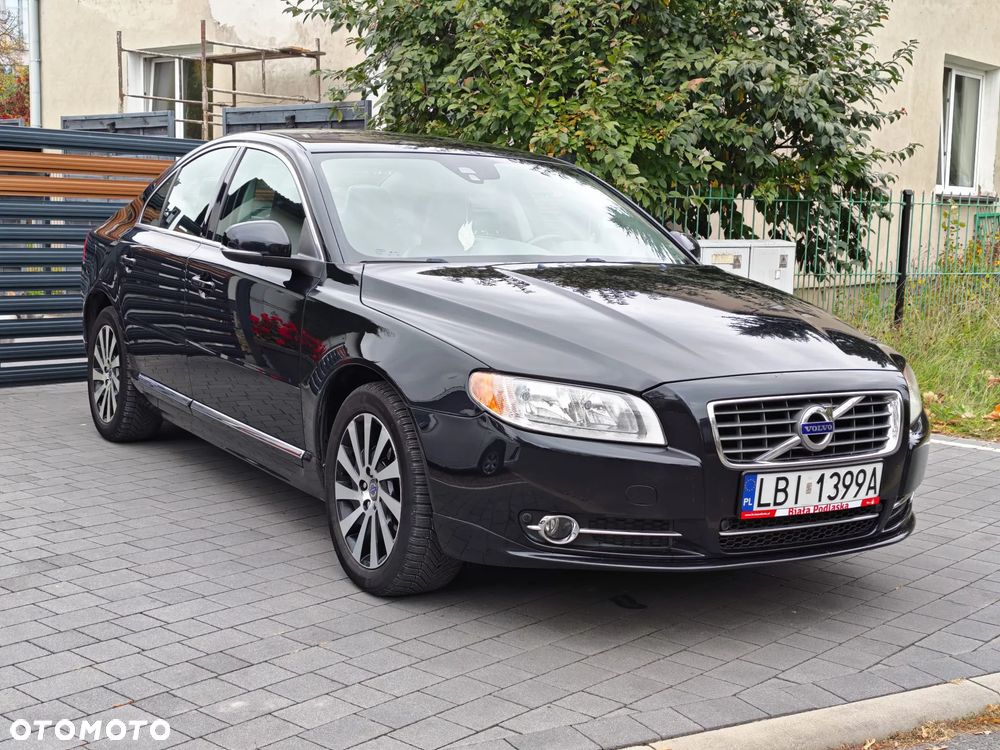 Volvo S80