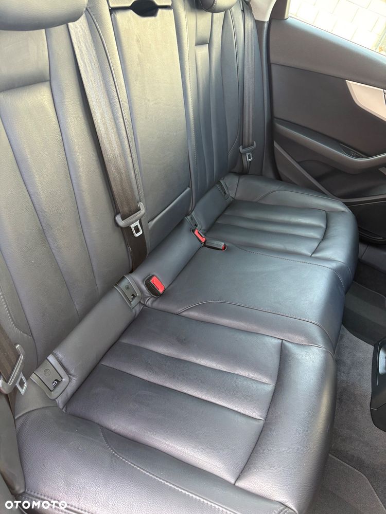 Audi A4 Avant 40 TDI Sport S tronic - 20