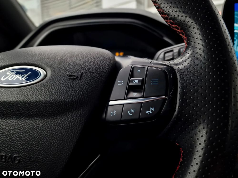 Ford Focus SW 1.5 EcoBoost ST-Line - 13