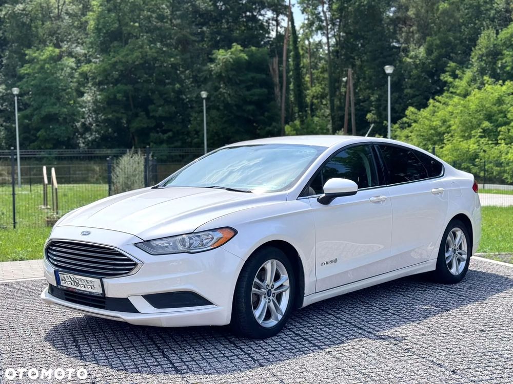 Ford Fusion - 1