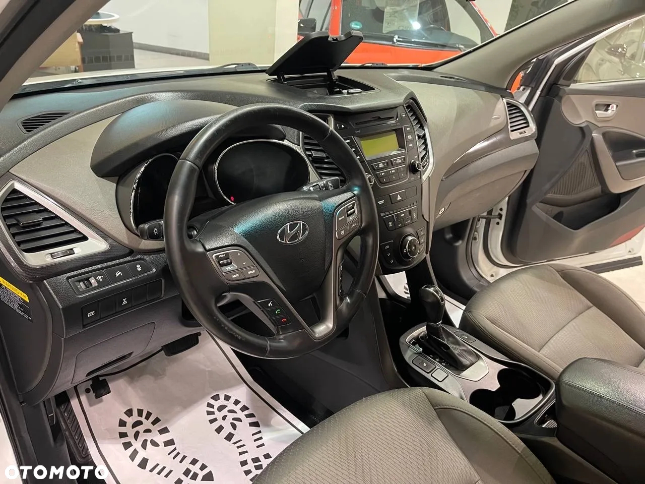 Hyundai Santa Fe 2.0 T Sport Utility - 18
