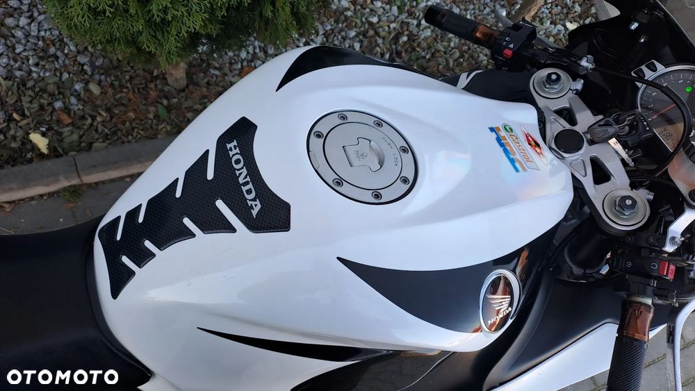 Honda CBR - 41
