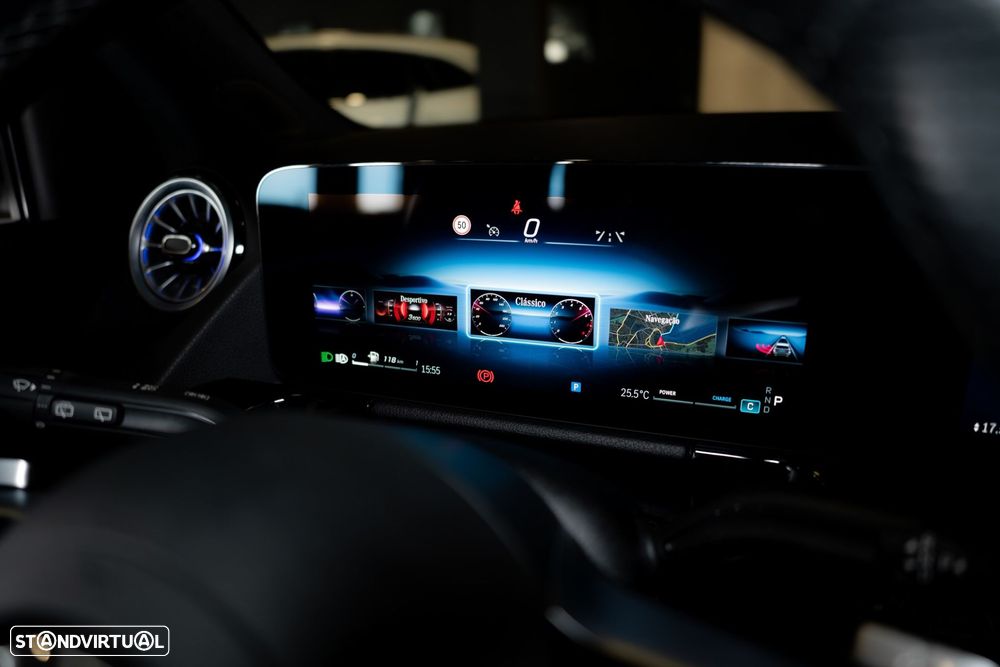 Mercedes-Benz GLA 200 AMG Line - 38