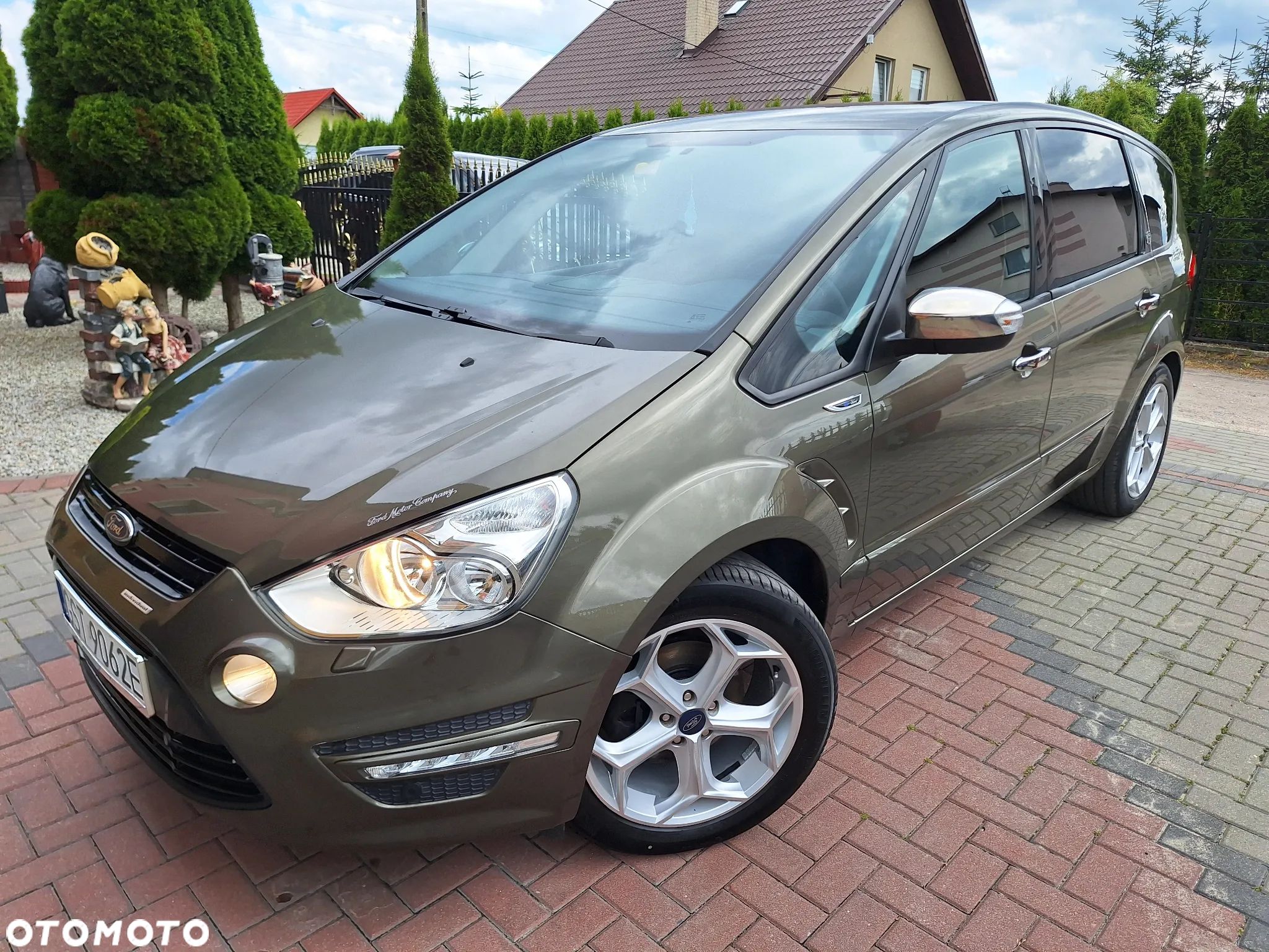 Ford S-Max 2.0 TDCi DPF Titanium - 1