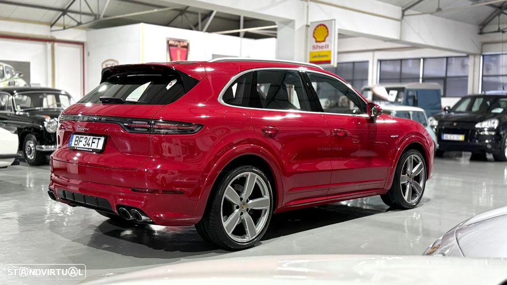 Porsche Cayenne E-Hybrid - 5