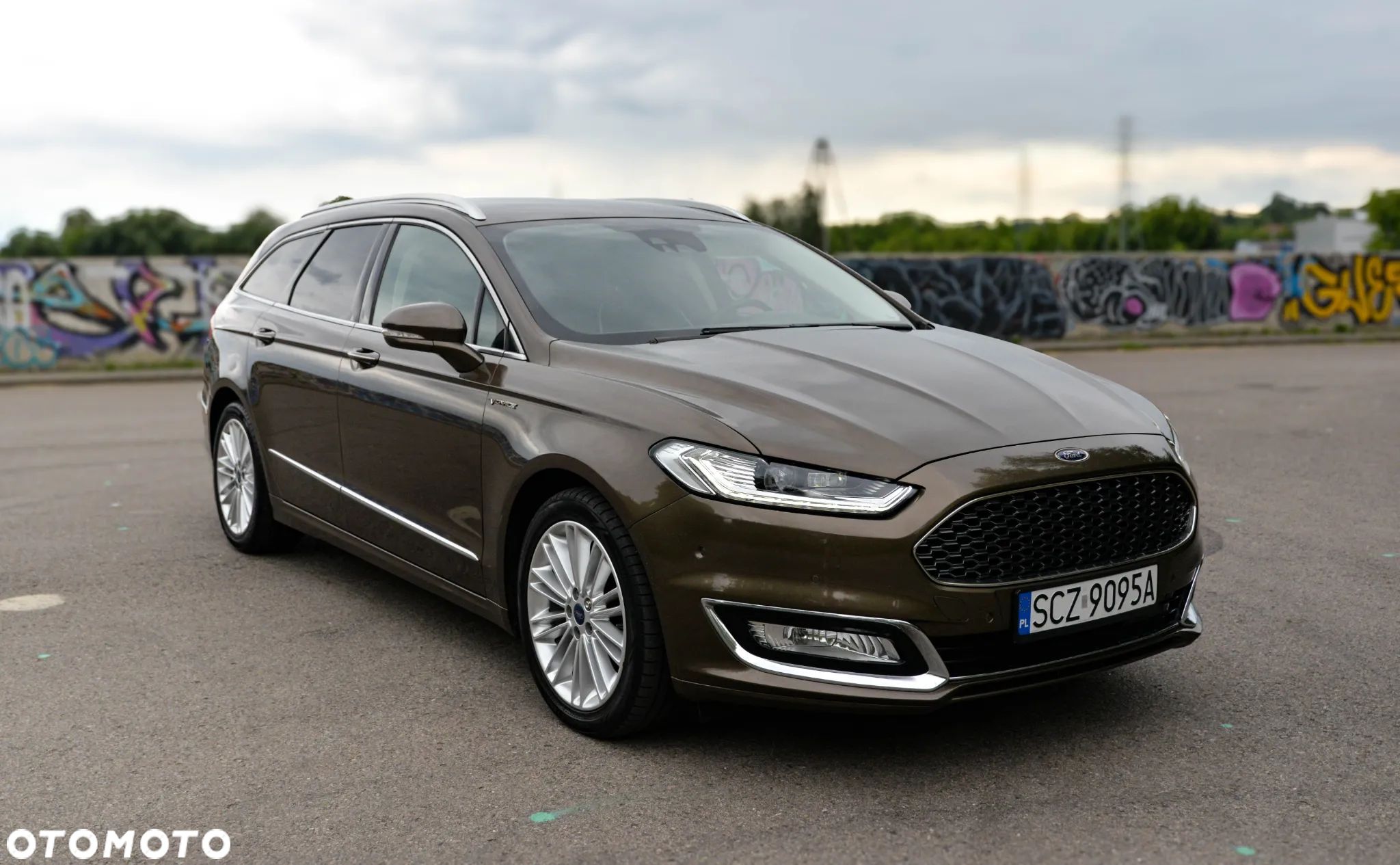 Ford Mondeo - 1