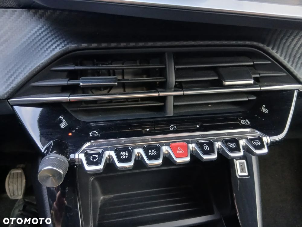 Peugeot 208 PureTech 75 Active - 28