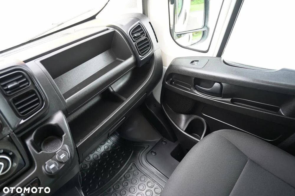 Fiat DUCATO MAXI MULTIJECT 160 /  KONTENER 4,3 M  / WINDA 750 KG / MANUAL / SPROWADZONY - 29