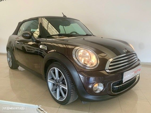 MINI Cabrio Cooper D - 16