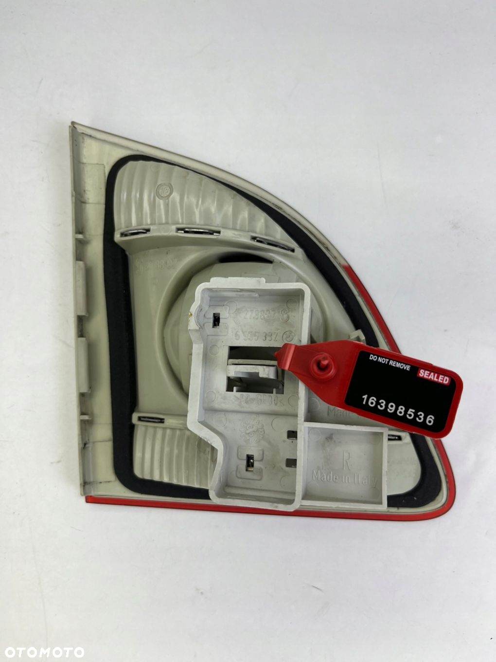 LAMPA PRAWY TYŁ W KLAPĘ BMW E61 LCI 6925894 - 9
