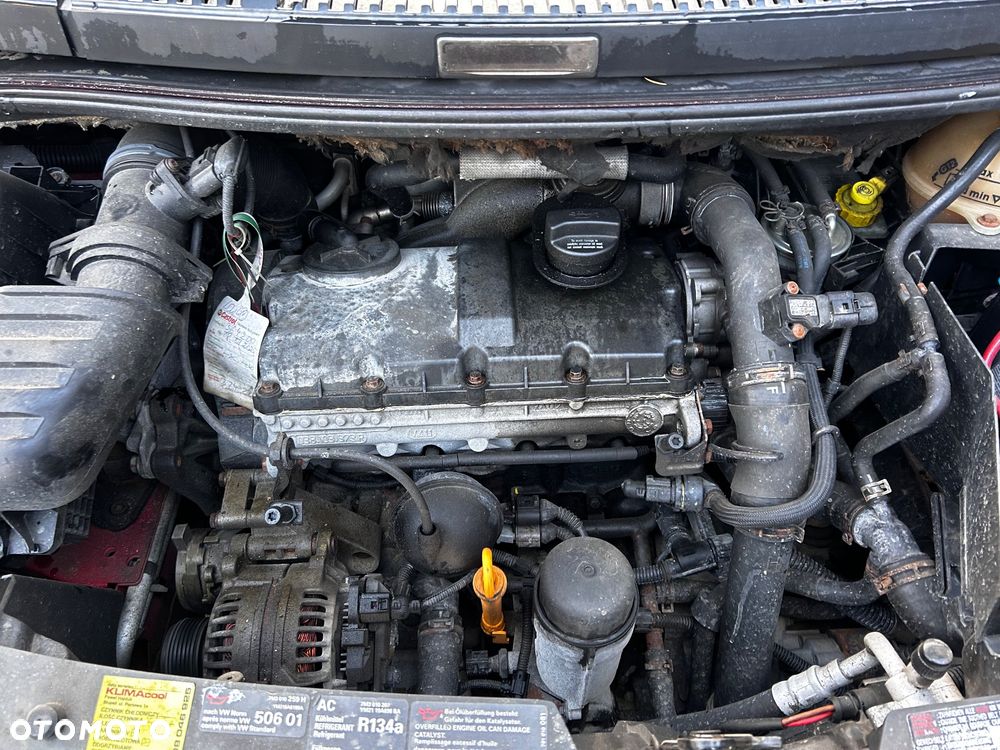 Volkswagen Sharan 1.9 TDI Comfortline - 14
