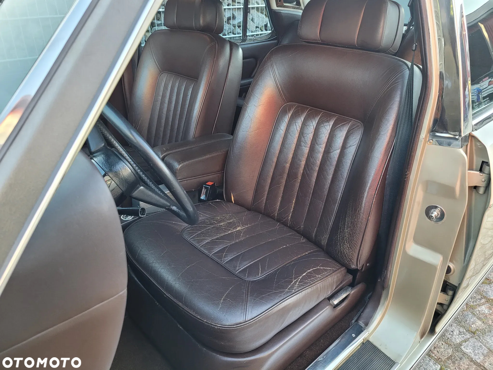 Rolls-Royce Silver Spur - 10
