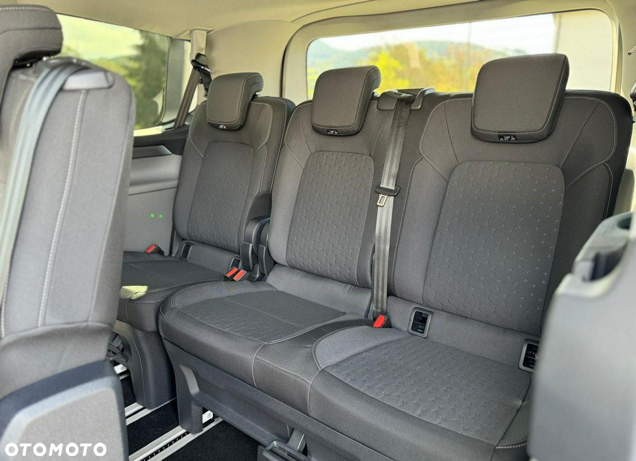 Ford Tourneo Custom - 3