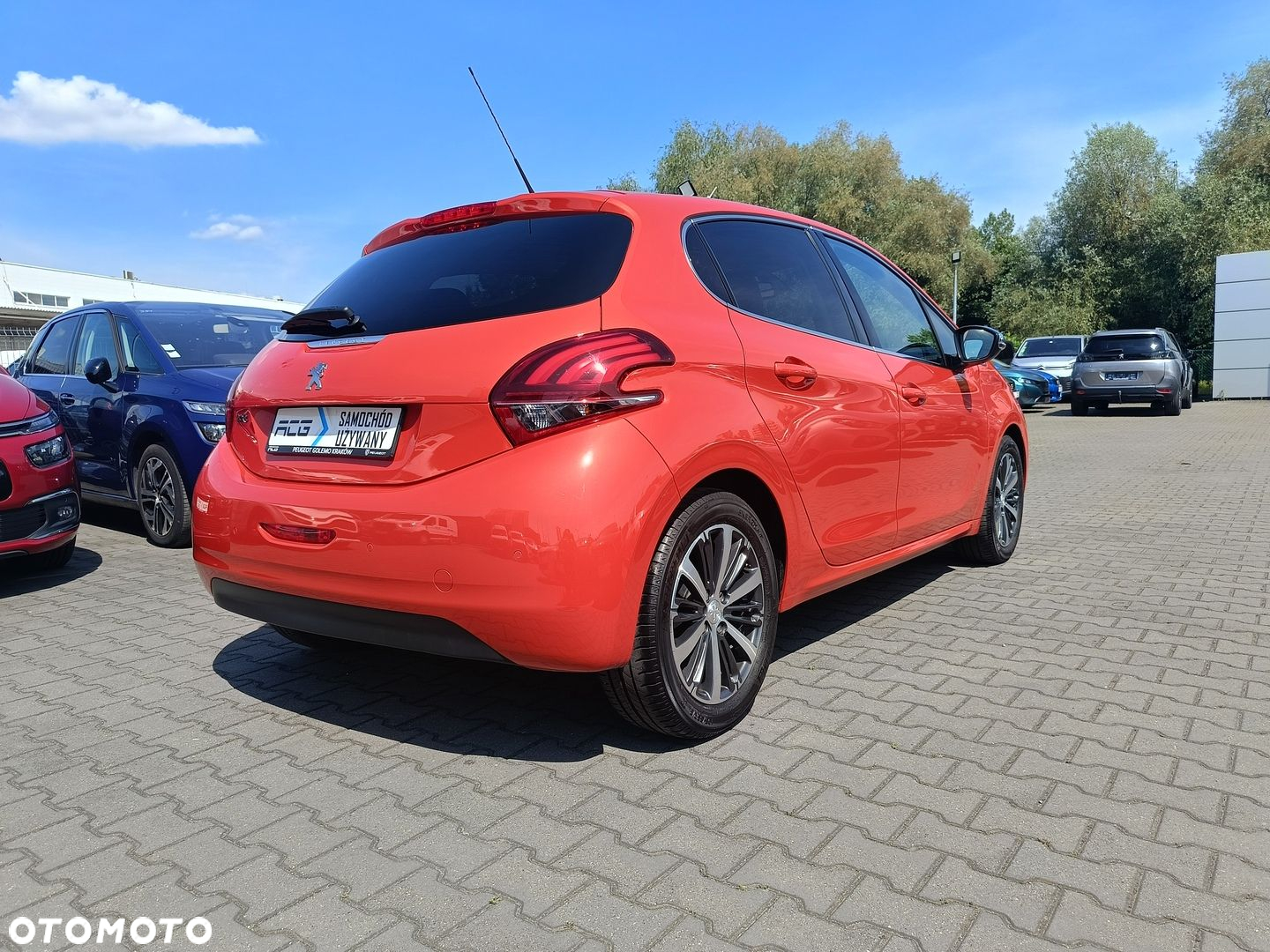 Peugeot 208 1.2 PureTech Allure - 4