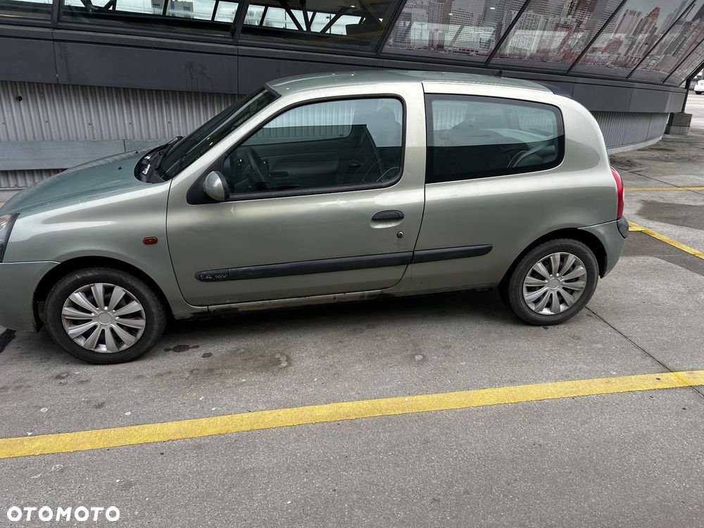 Renault Clio 1.4 16V Dynamique - 1