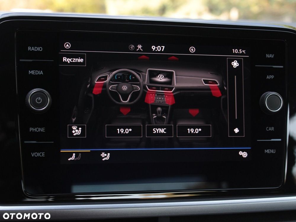 Volkswagen T-Roc 1.5 TSI Life DSG - 28