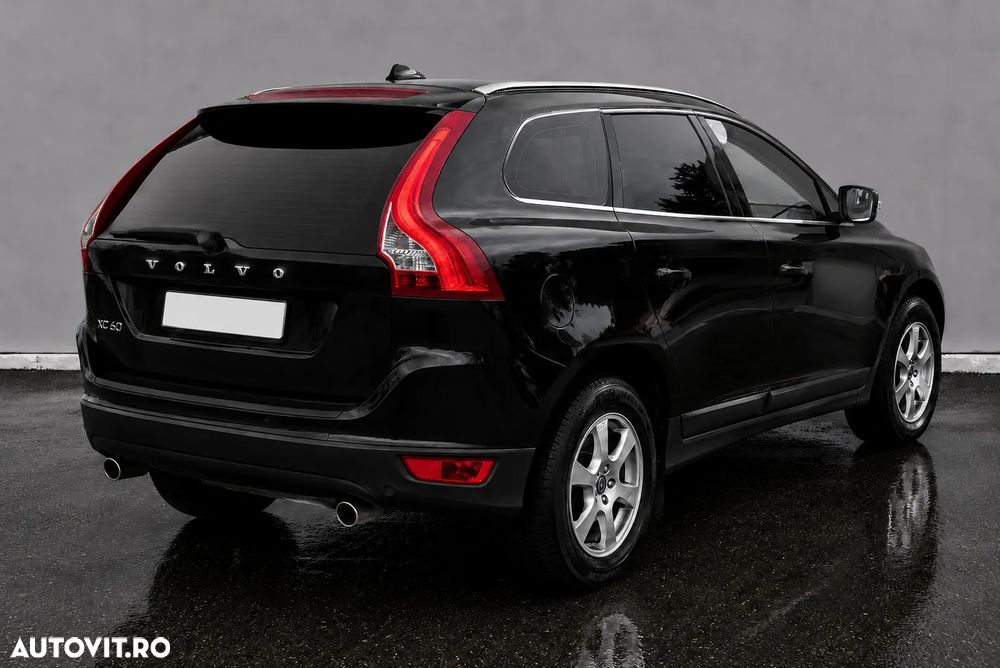 Volvo XC 60 - 4