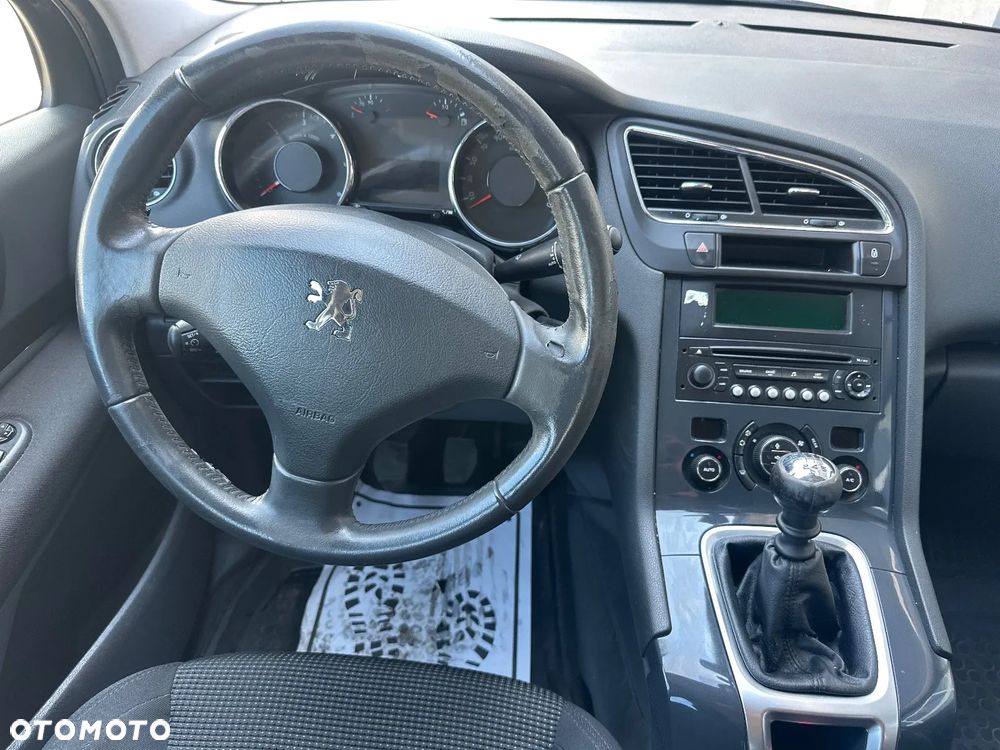 Peugeot 5008 1.6 HDi Premium - 17