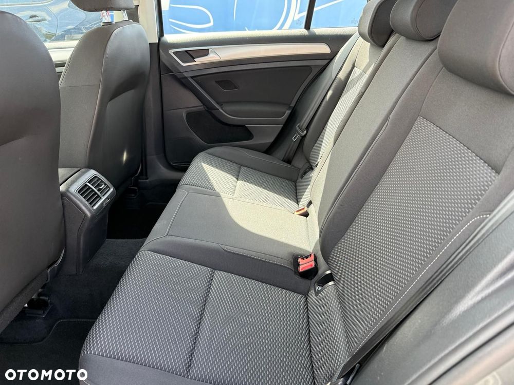 Volkswagen Golf 1.6 TDI BMT Trendline - 12