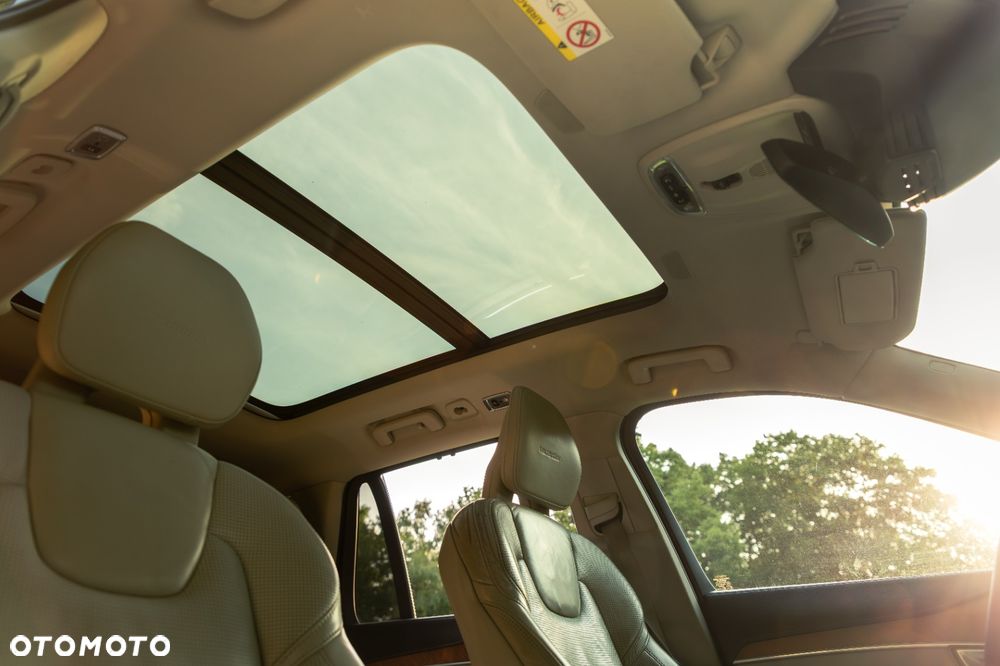 Volvo XC 90 B5 D AWD Inscription 7os - 23