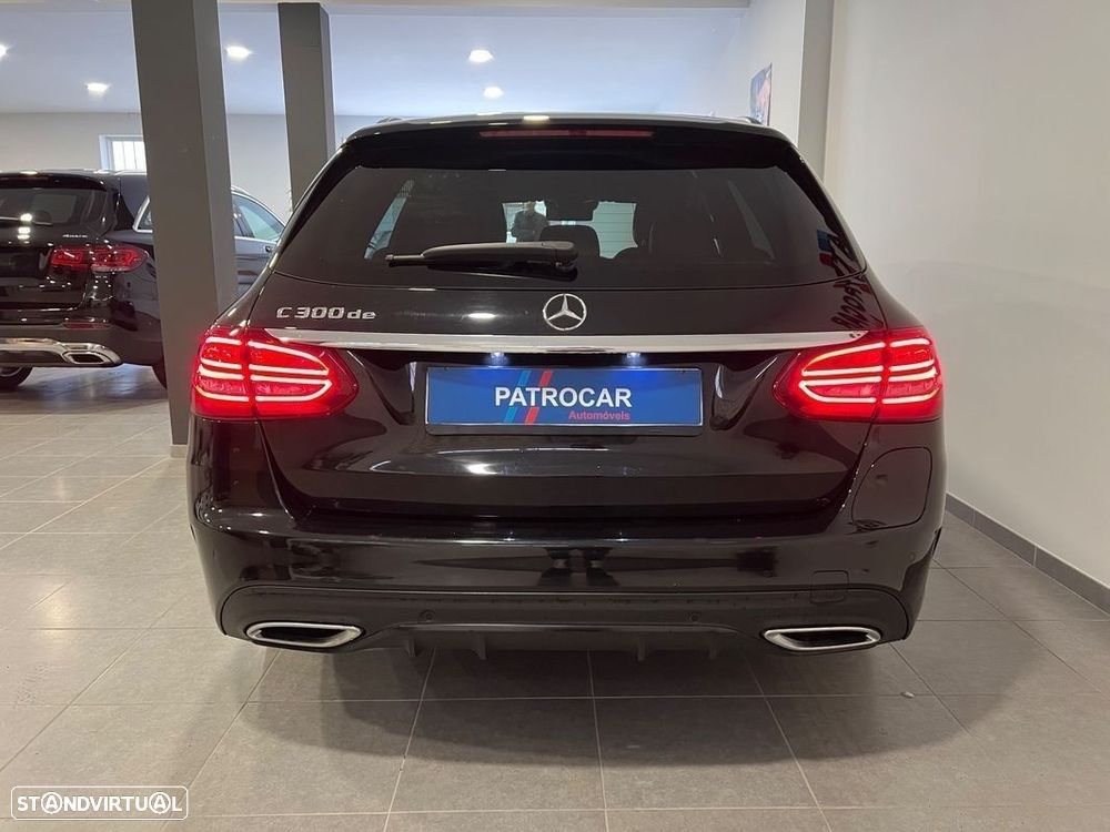 Mercedes-Benz C 300 de AMG Line - 26