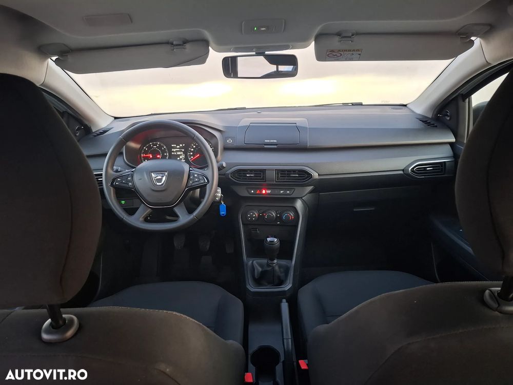 Dacia Logan ECO-G 100 Essential - 24