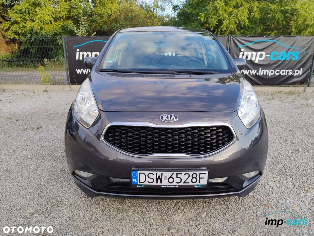 Kia Venga - 11