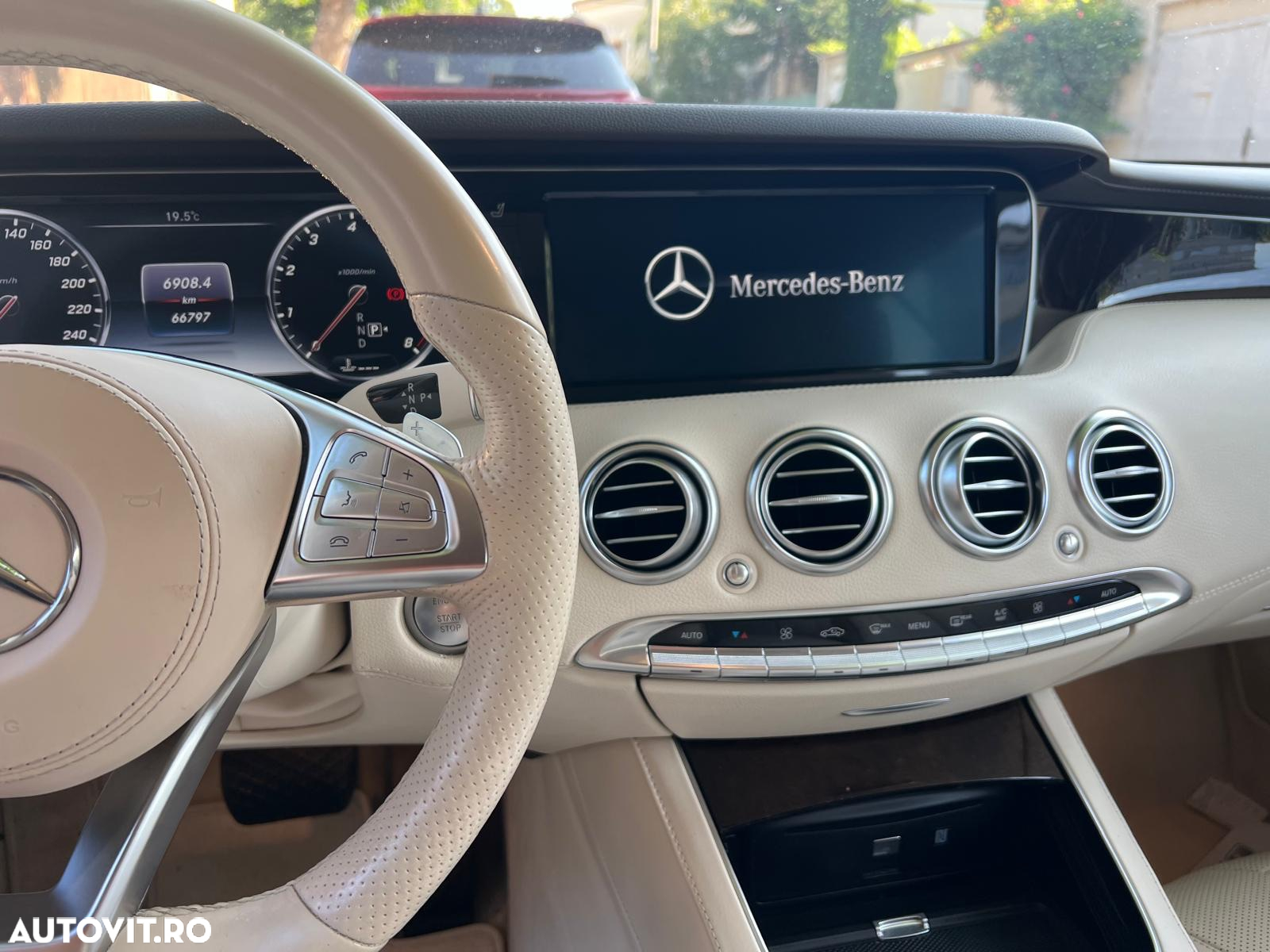 Mercedes-Benz S 400 4MATIC Coupe Aut - 17