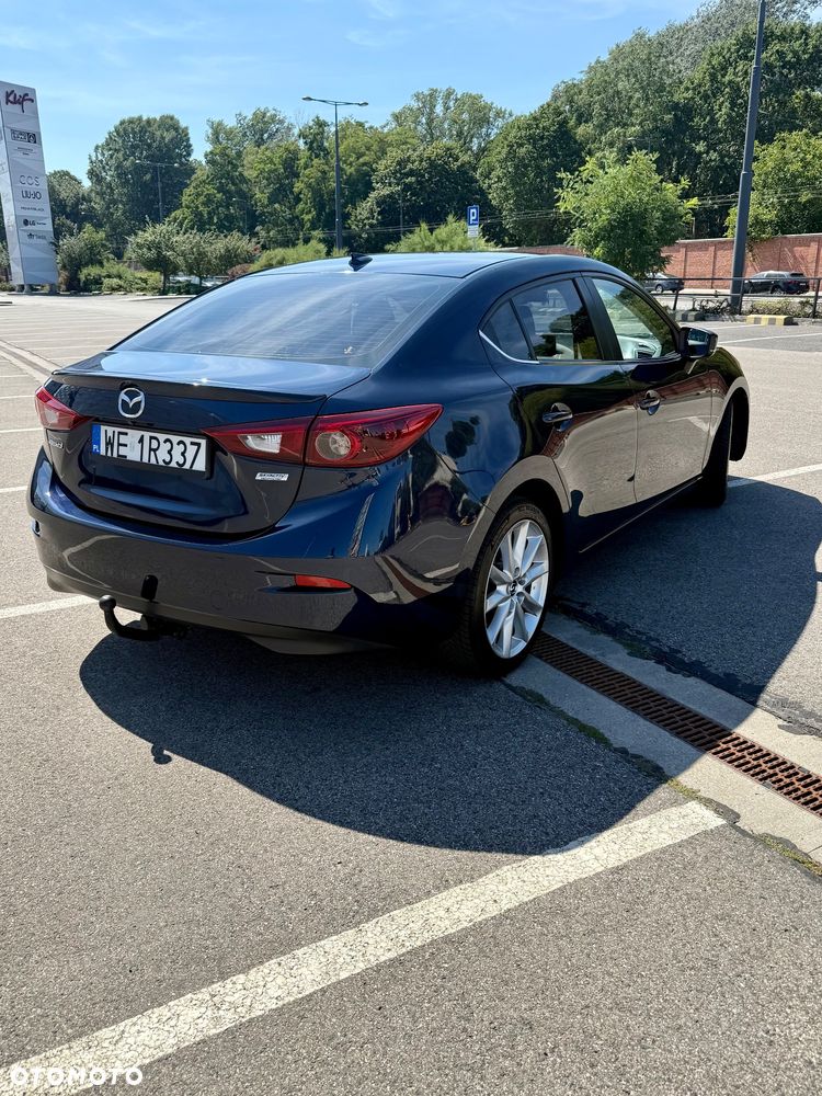 Mazda 3 - 8