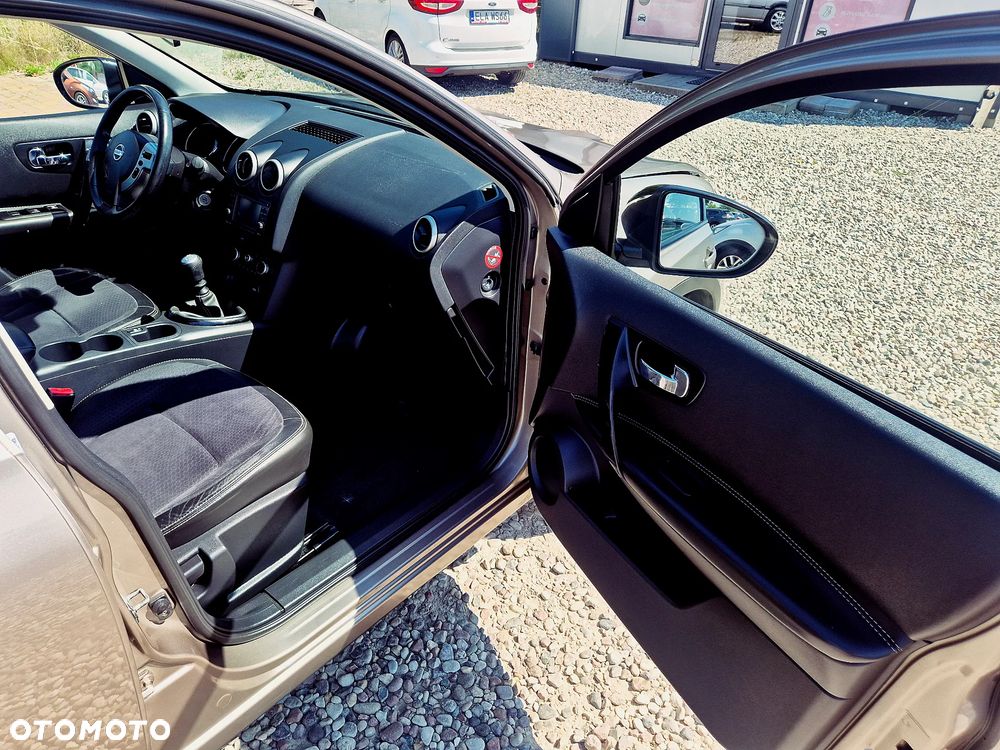 Nissan Qashqai+2 2.0 Tekna Premium - 28